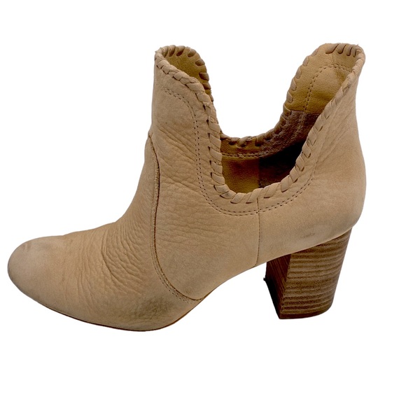 💕SALE💕 Lucky Brand Tan Suede Sivyla Ankle Boots - Picture 6 of 8